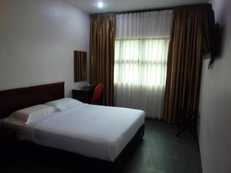 ไอดี โฮเต็ล เซกาแม็ท Hotel เซอกามัต ภายนอก รูปภาพ