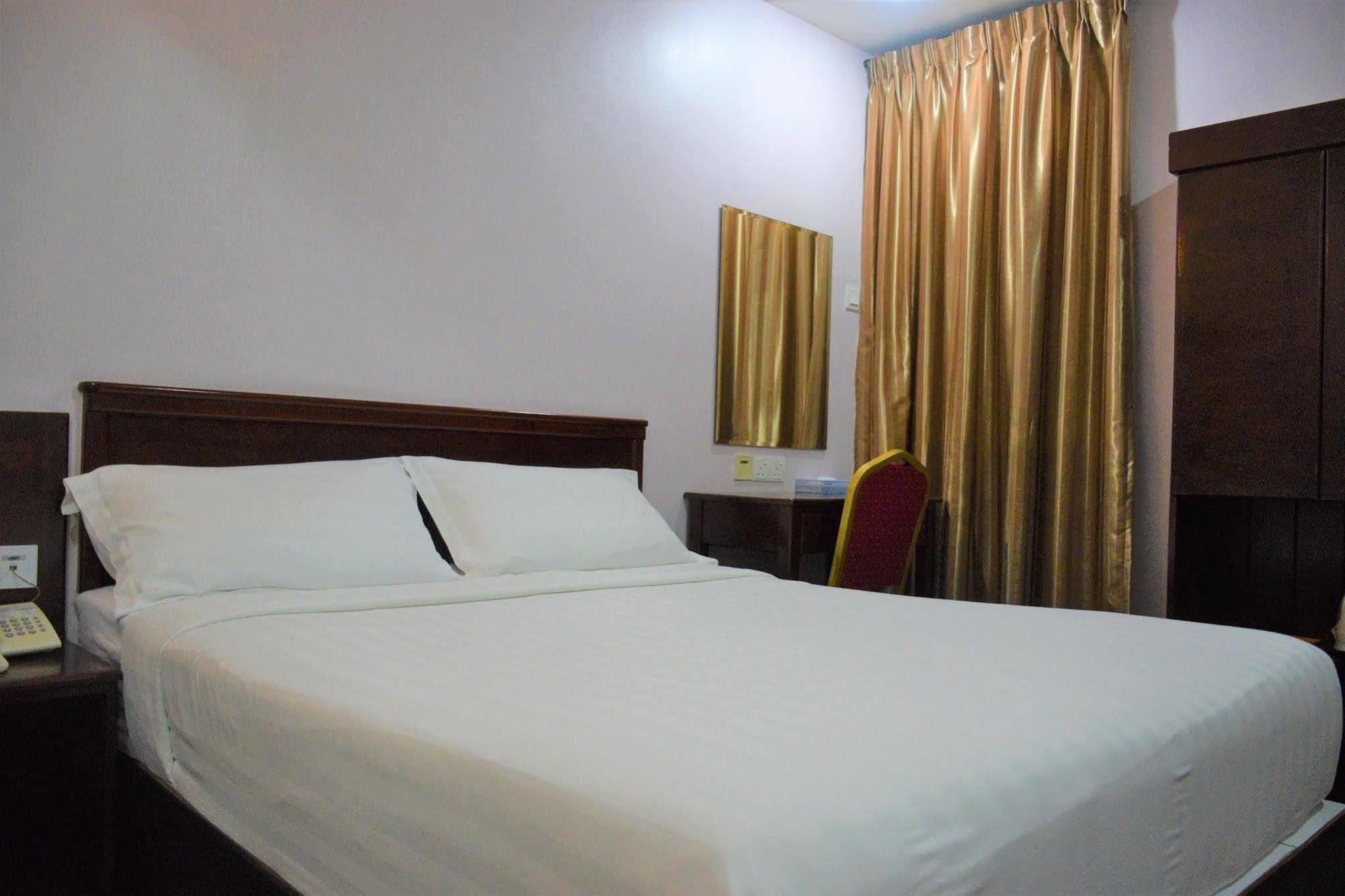 ไอดี โฮเต็ล เซกาแม็ท Hotel เซอกามัต ภายนอก รูปภาพ